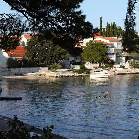 Rogoznica 3198a *